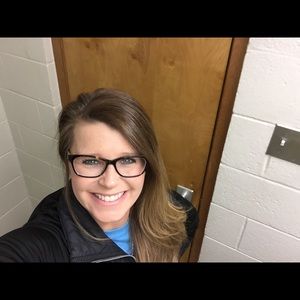 Meet your Posher, Jen